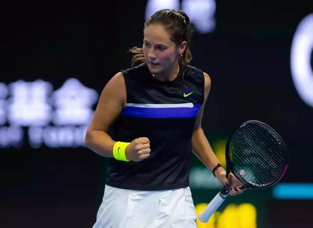 登贝莱这样 登贝莱这样