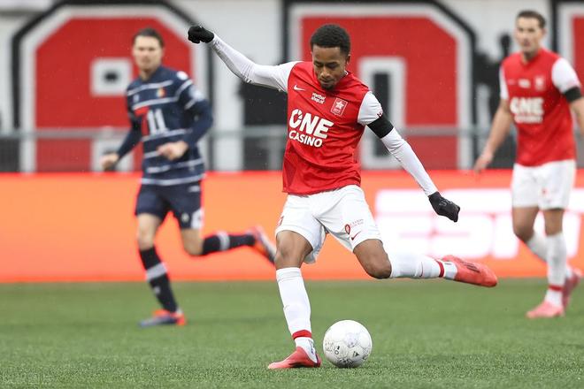 中的实时调 中的实时调