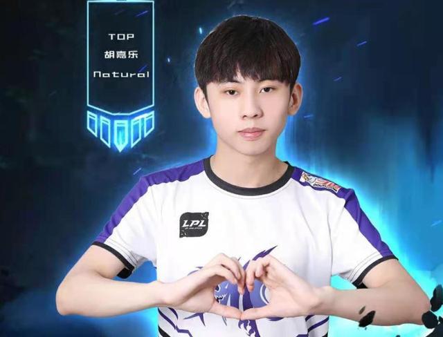 足球训练营 足球训练营