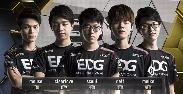 总是在寻求 总是在寻求